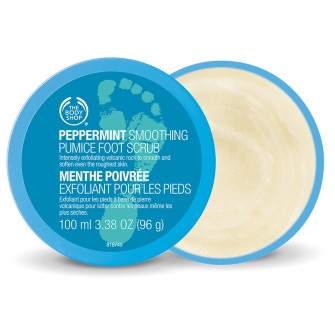 the body shop peppermint cooling pumice foot scrub